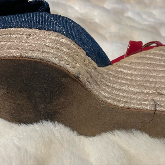 Penny Loves Kenny denim bow and red wedge shoes - Picture 10 of 11